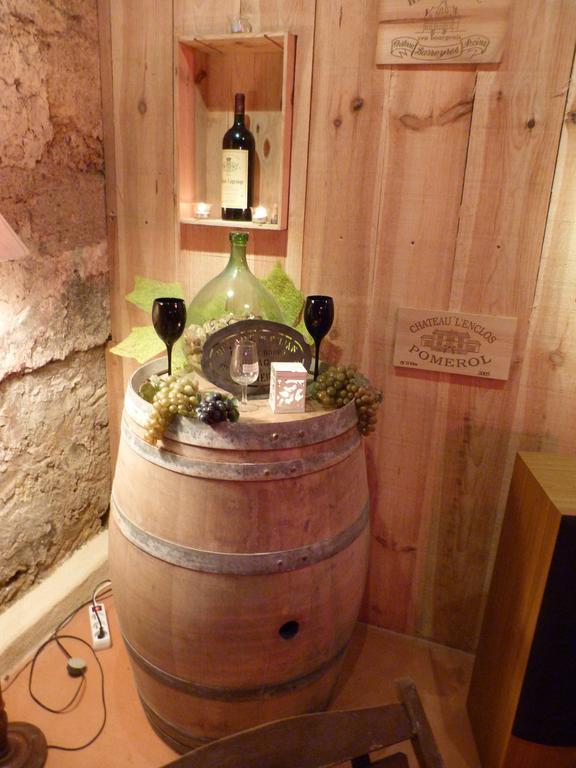 Bed and Breakfast Domaine Des Deux Cedres Gauriac Exterior foto